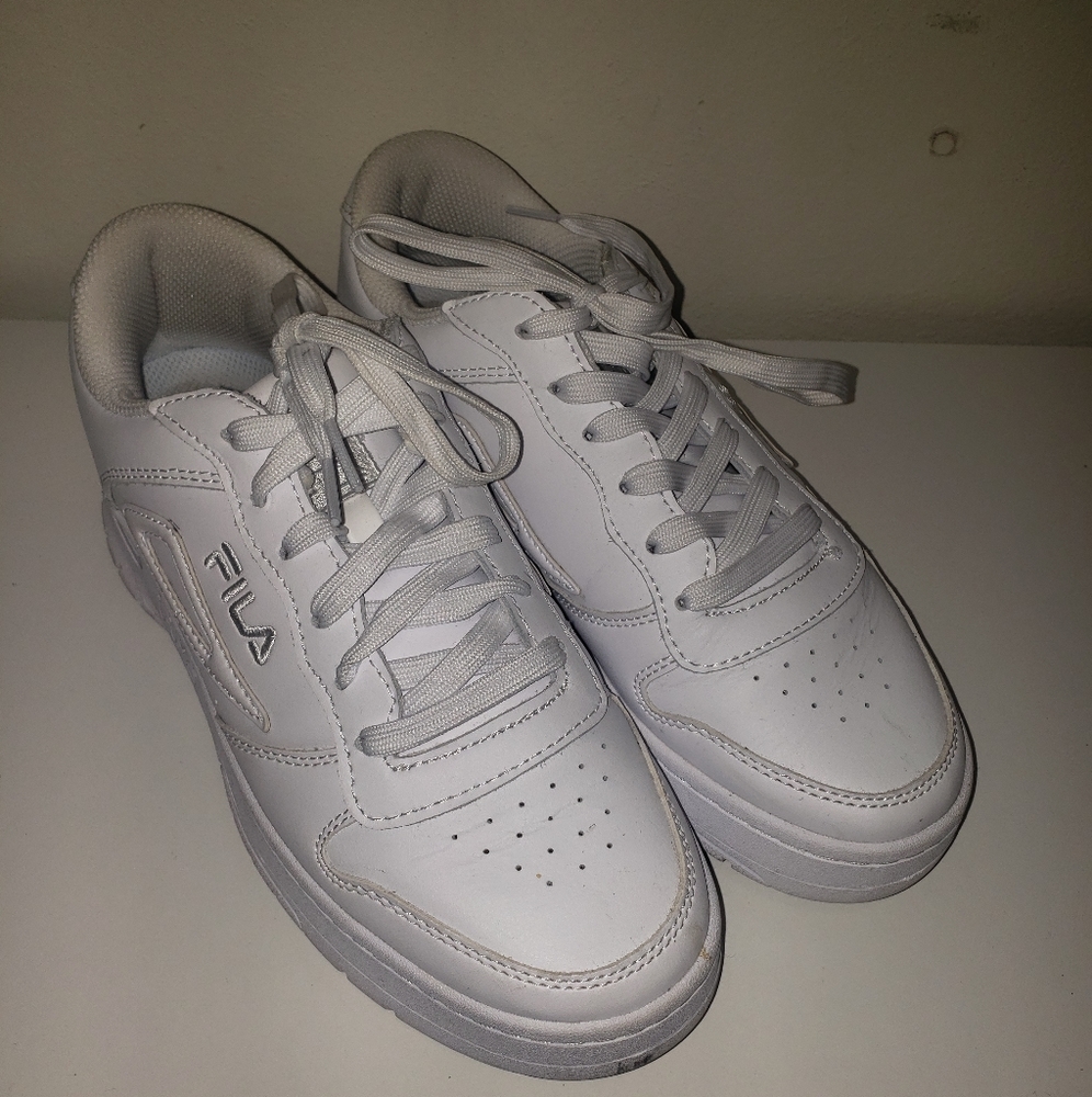 Womens Fila LNX 100 Athletic Shoe - White Monochrome